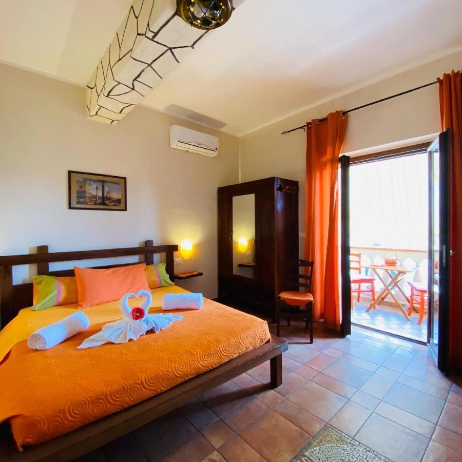 Rosa Dei Venti Accomodation Tropea Exterior photo