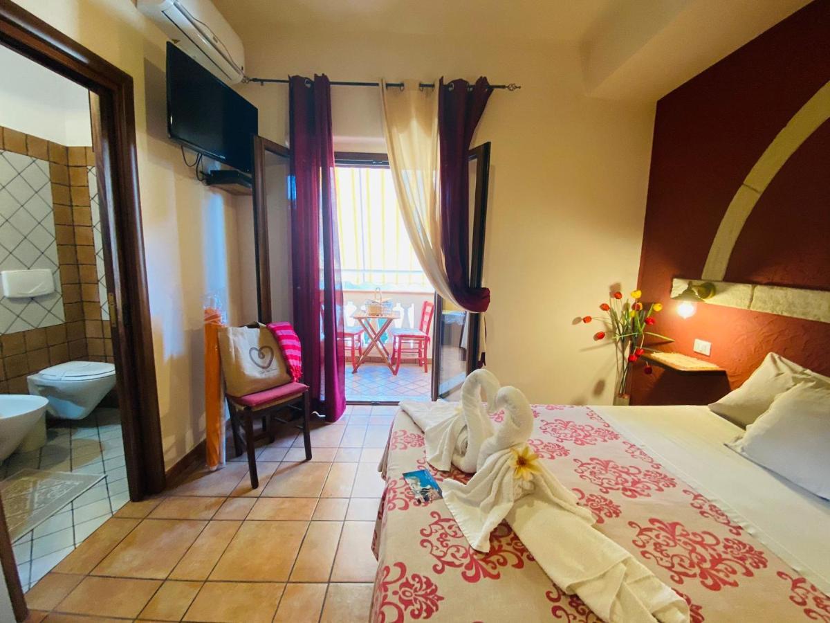 Rosa Dei Venti Accomodation Tropea Exterior photo
